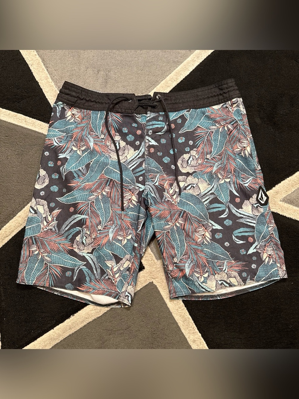 Volcom Tropical Floral Board Shorts